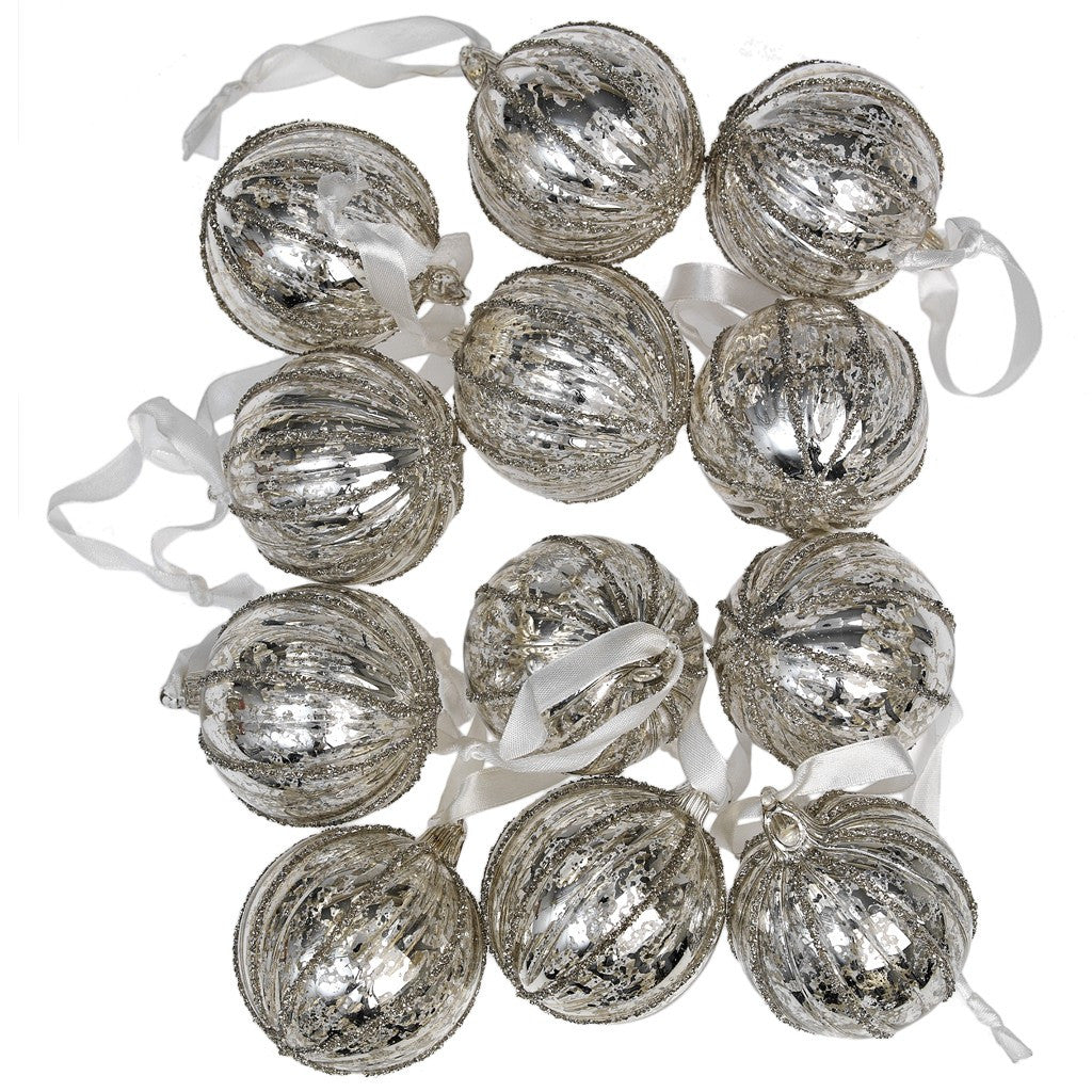 Hanging Decoration: Edwardian Ridged Glass Bauble: 2 sizes