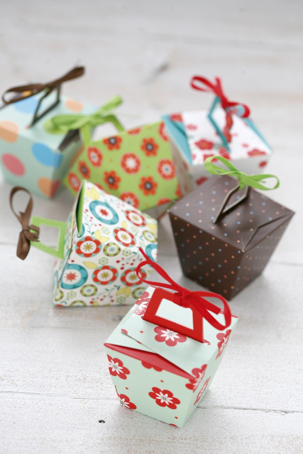 Gift Box: Miniature Folding Boxes - Set of 6